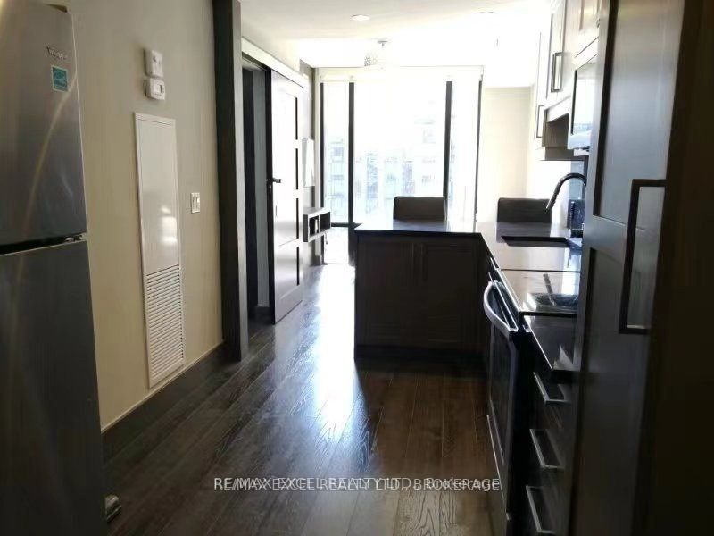330 Phillip St, #N507