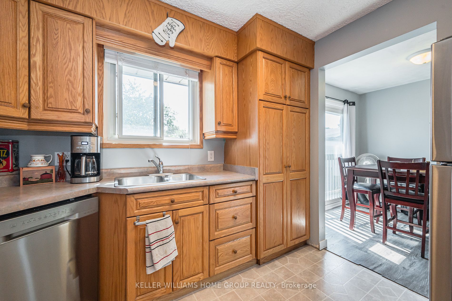 42 Daniel Ave
