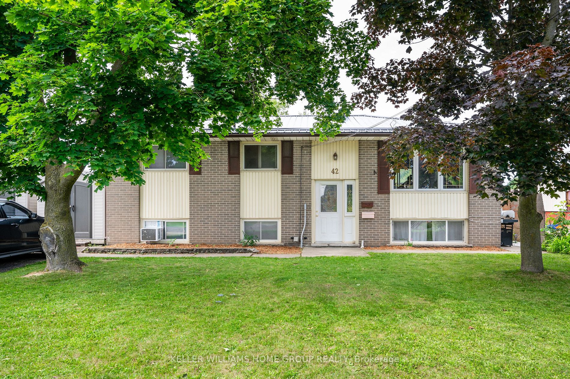 42 Daniel Ave