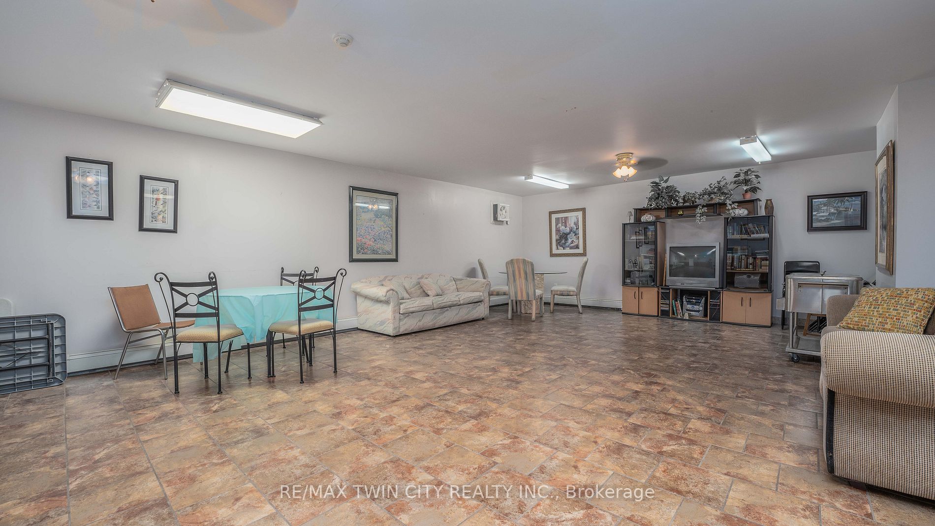 Undisclosed Address, #112