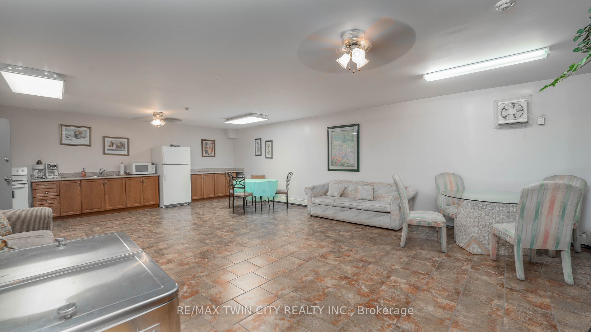Undisclosed Address, #112
