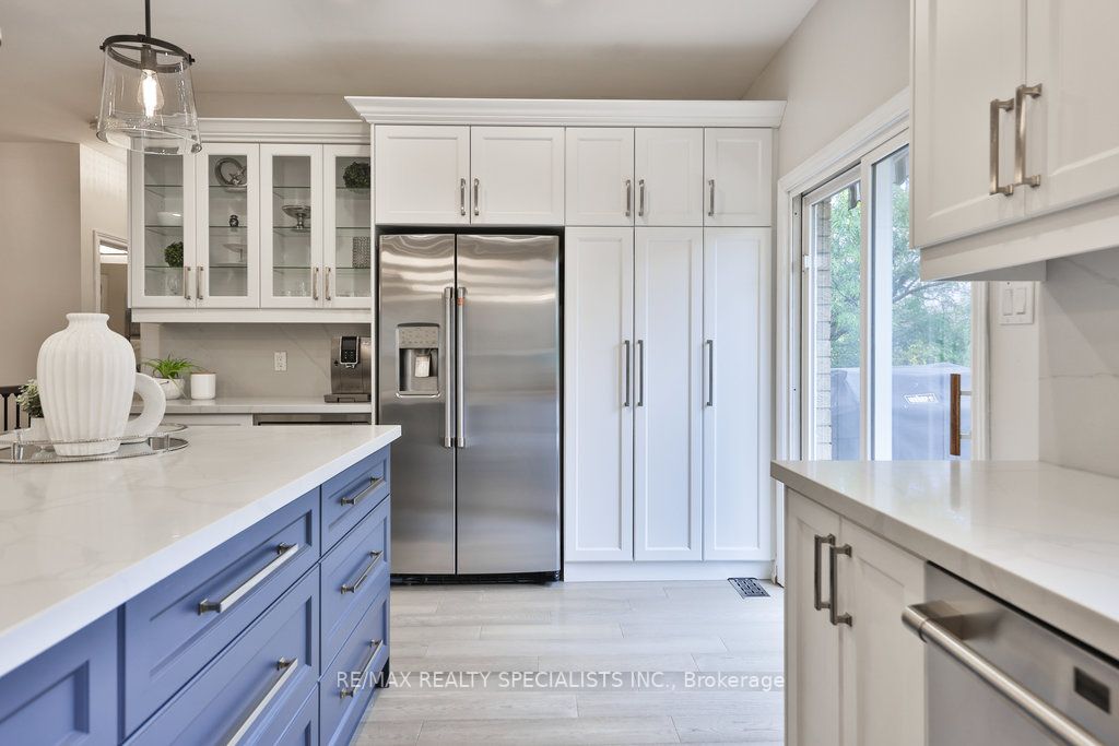17 Haney Dr