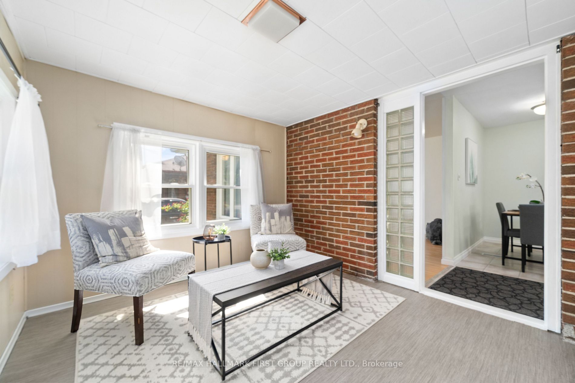 193 Marilyn Ave