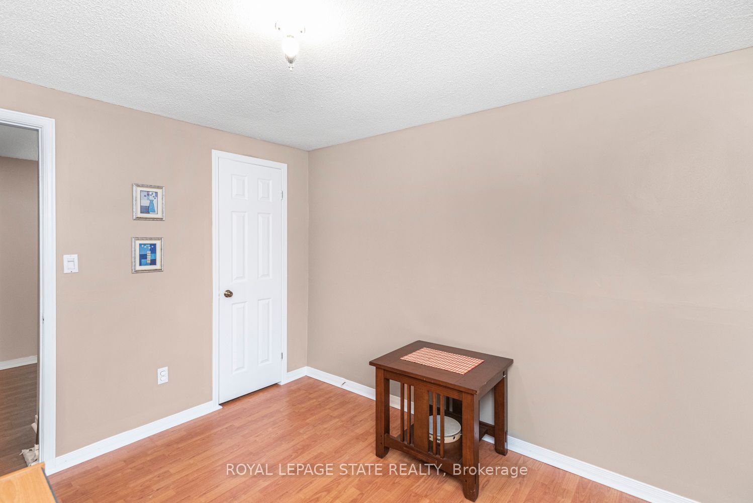 1 Royalwood Crt, #15