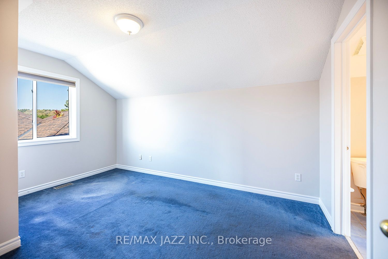 70 Jarvis Dr