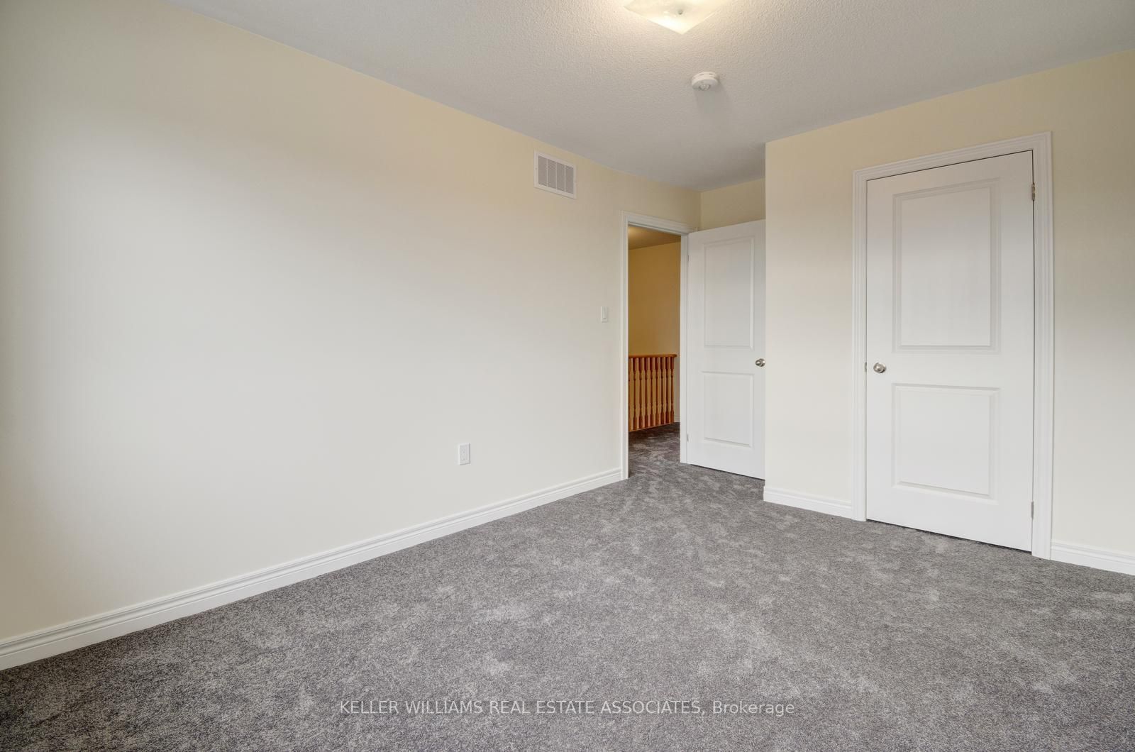 916 Bamford Terr