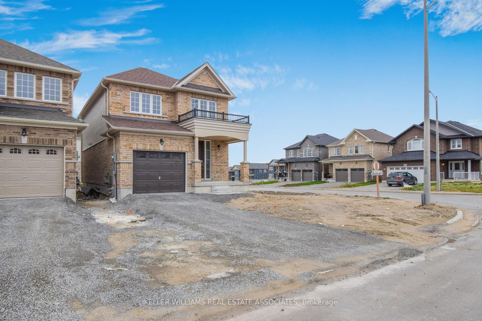 916 Bamford Terr