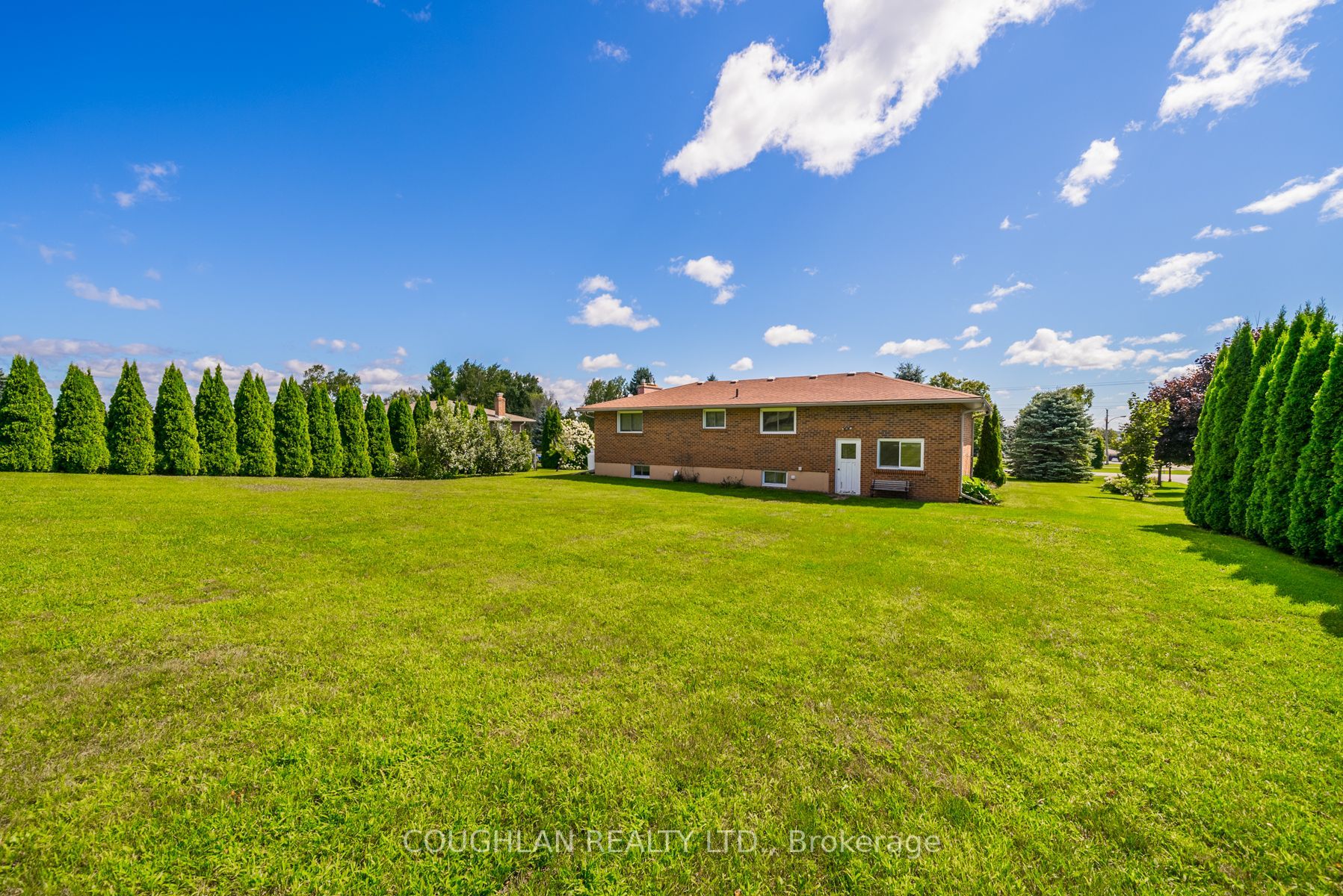 431 Old Surrey Lane