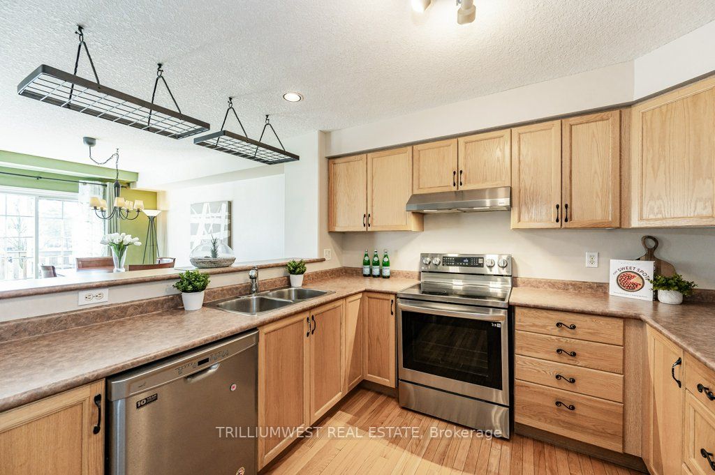 460 Woolwich St, #26