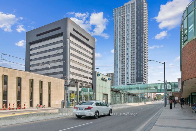 60 Frederick St N, #1407