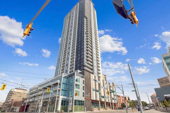 60 Frederick St N, #1407