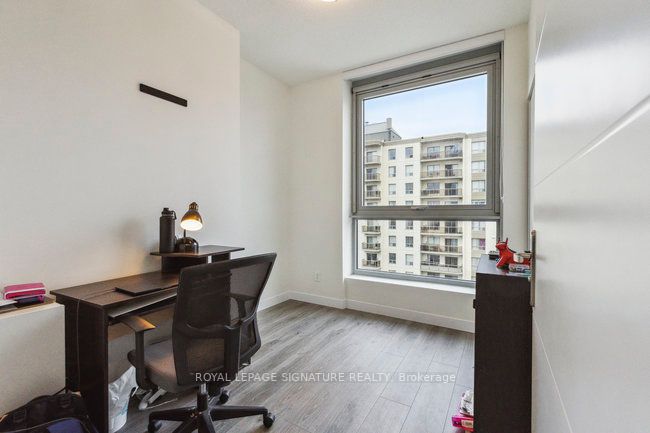 60 Frederick St N, #1407