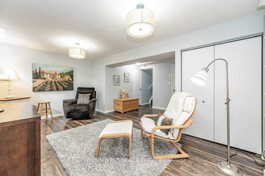 240 London Rd W, #18