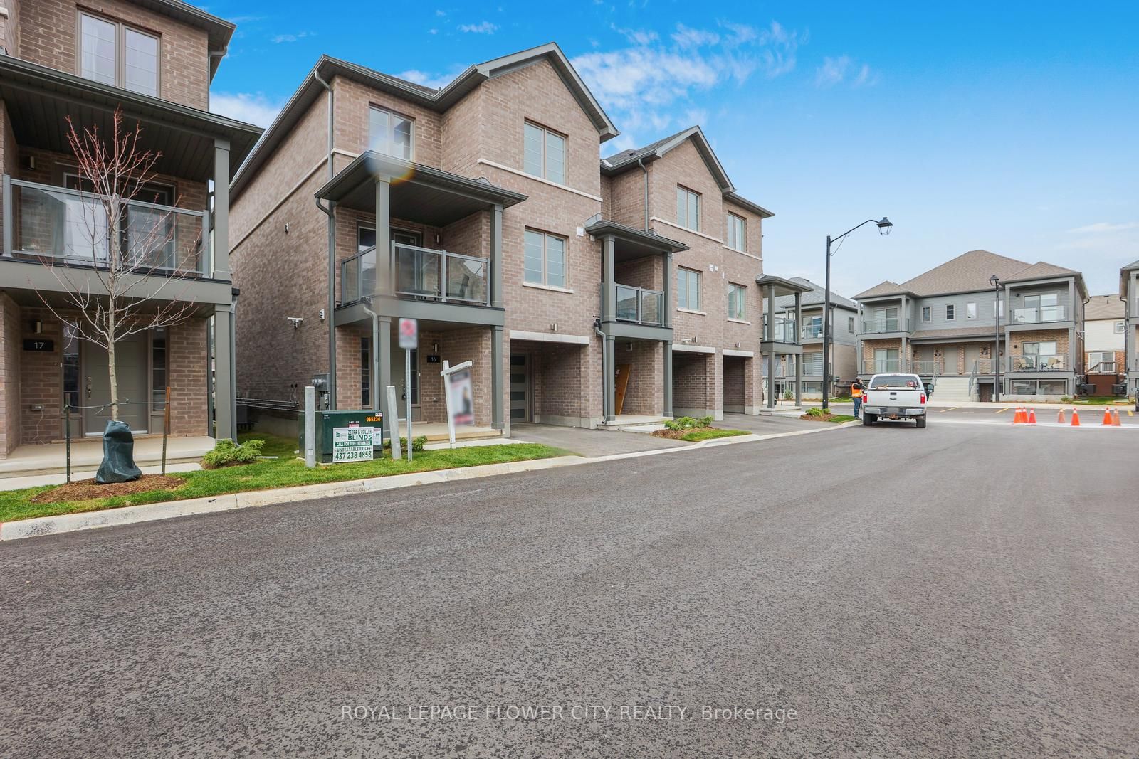 205 West Oak Tr, #16