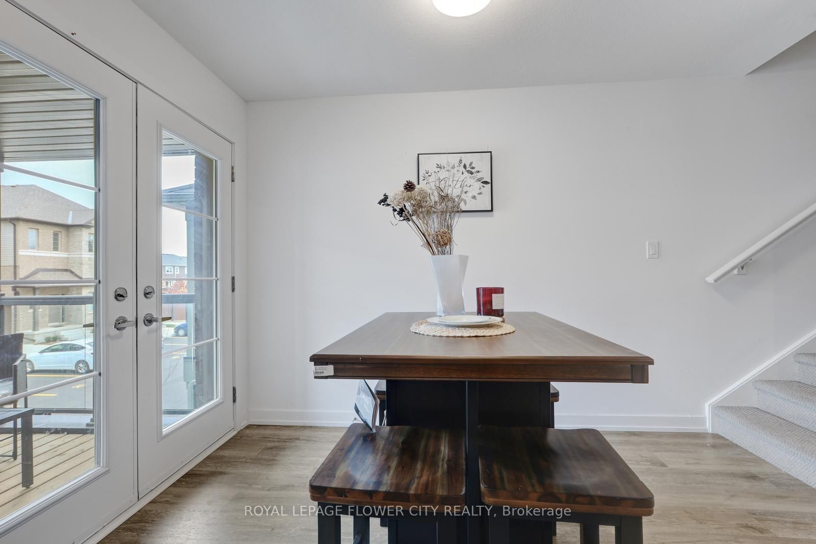 205 West Oak Tr, #16
