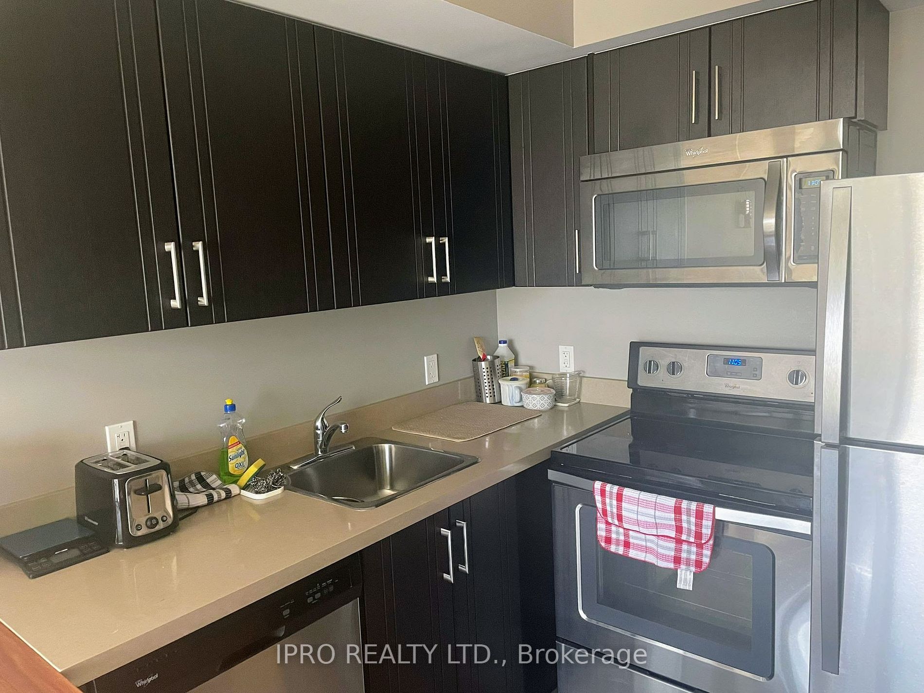 321 Spruce St, #303