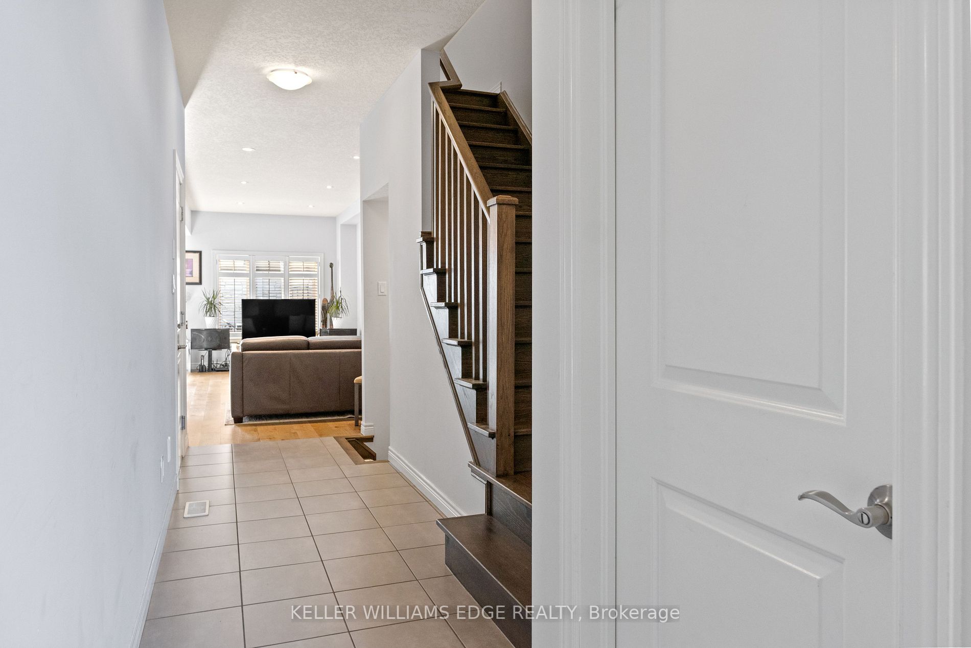 98 Shoreview Pl, #19
