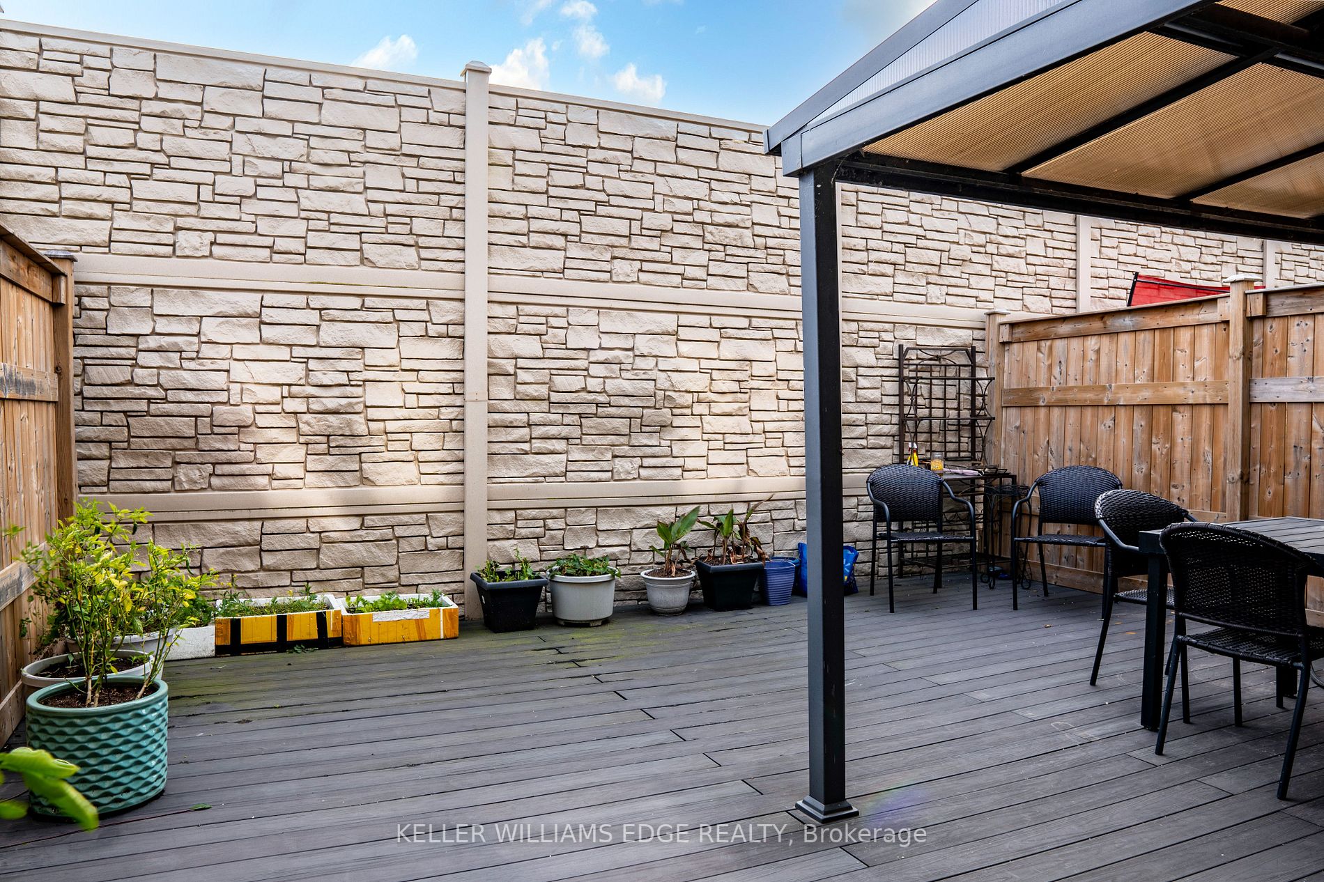 98 Shoreview Pl, #19