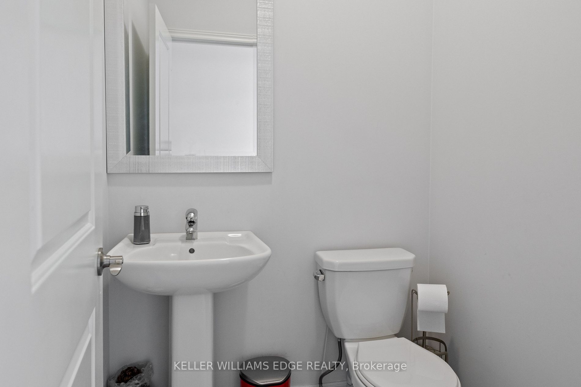 98 Shoreview Pl, #19