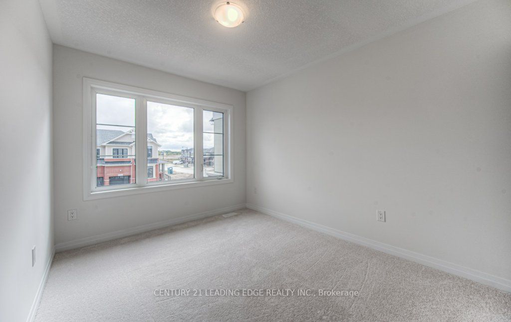 6 Crossmore Cres