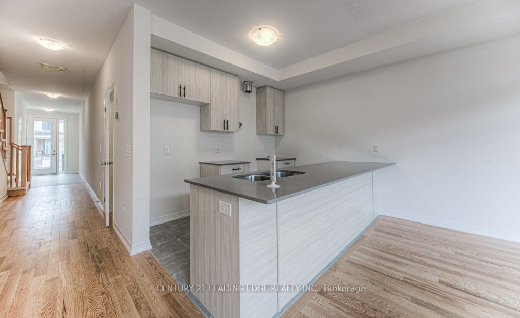 6 Crossmore Cres