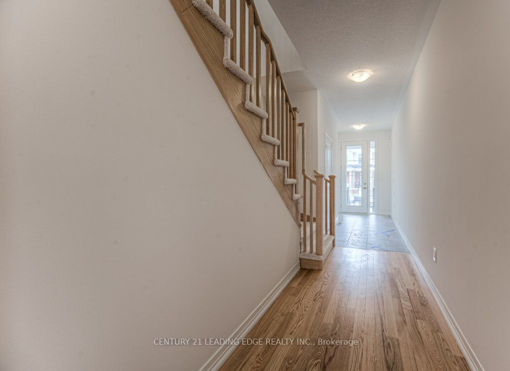 6 Crossmore Cres
