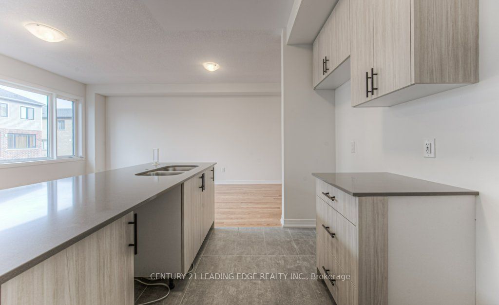 6 Crossmore Cres