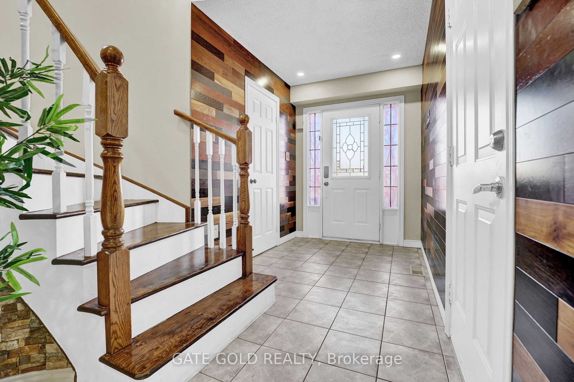 500 Stone Church Rd E