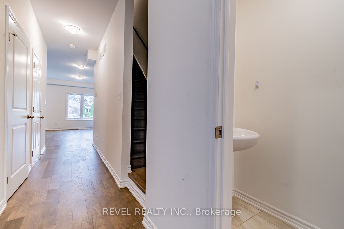 80 St George St, #21