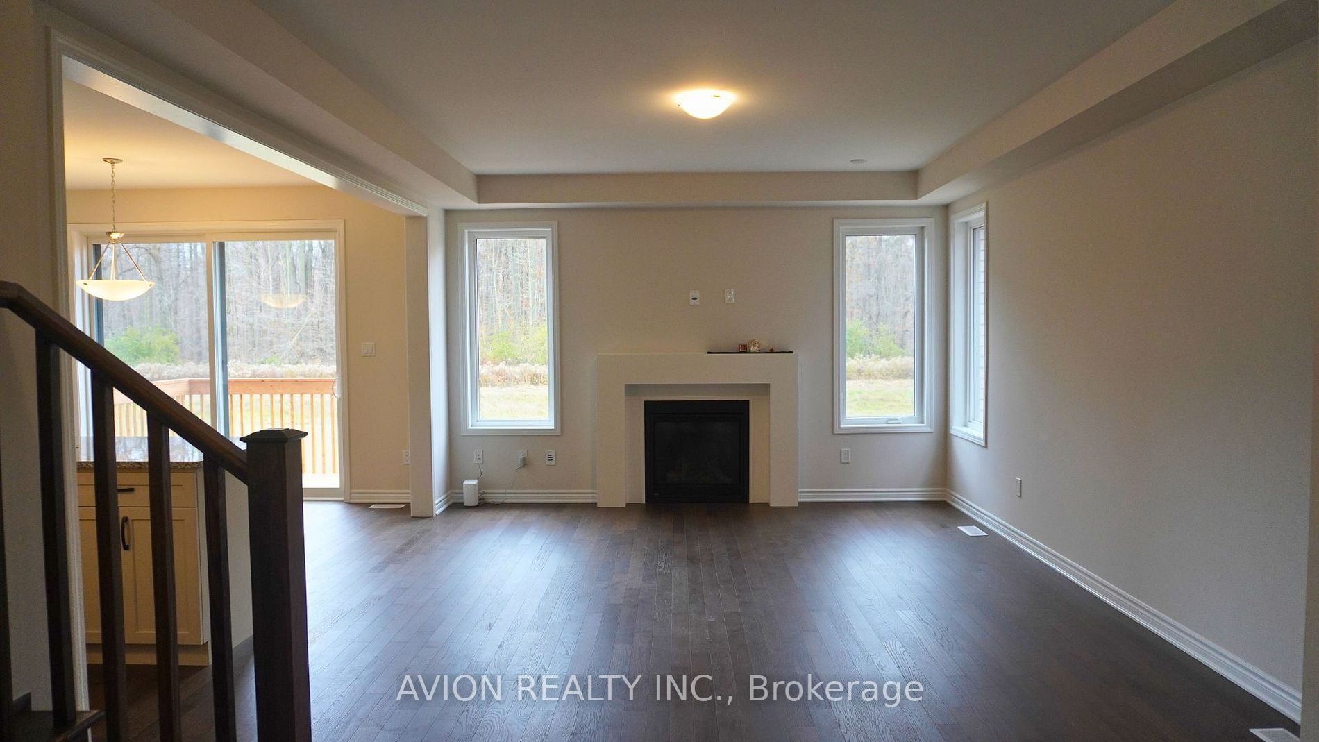 274 Forestwalk St