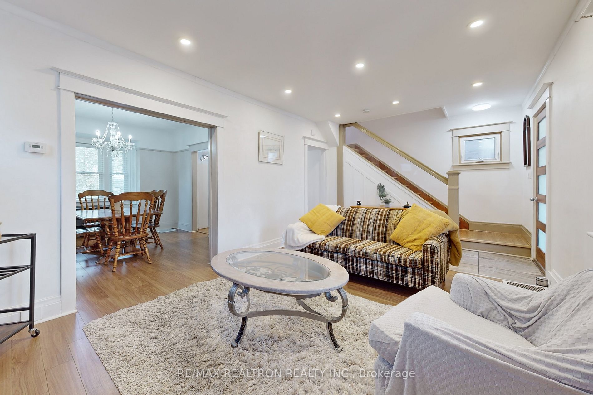 14 Myrtle Ave