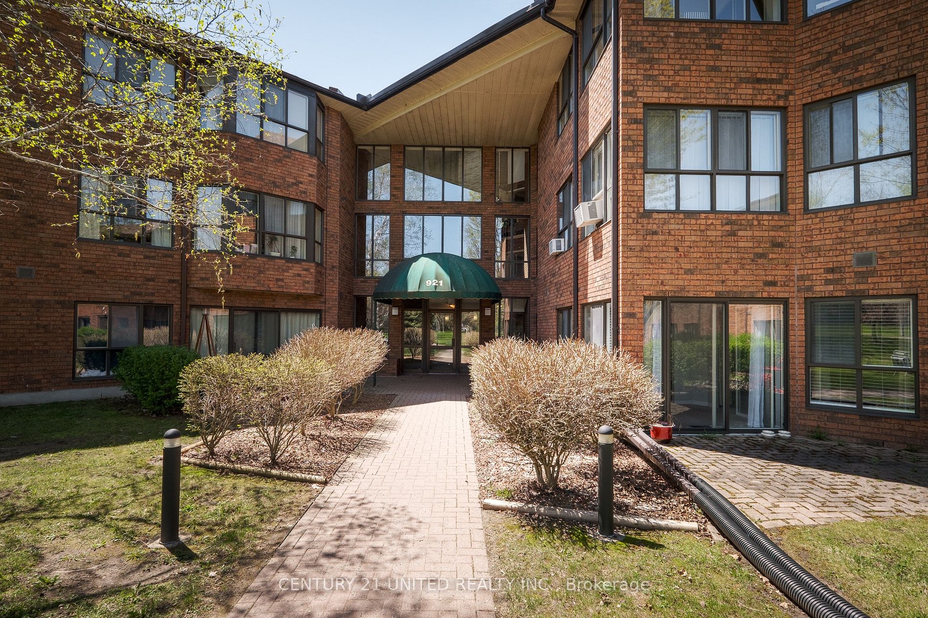 921 Armour Rd, #114