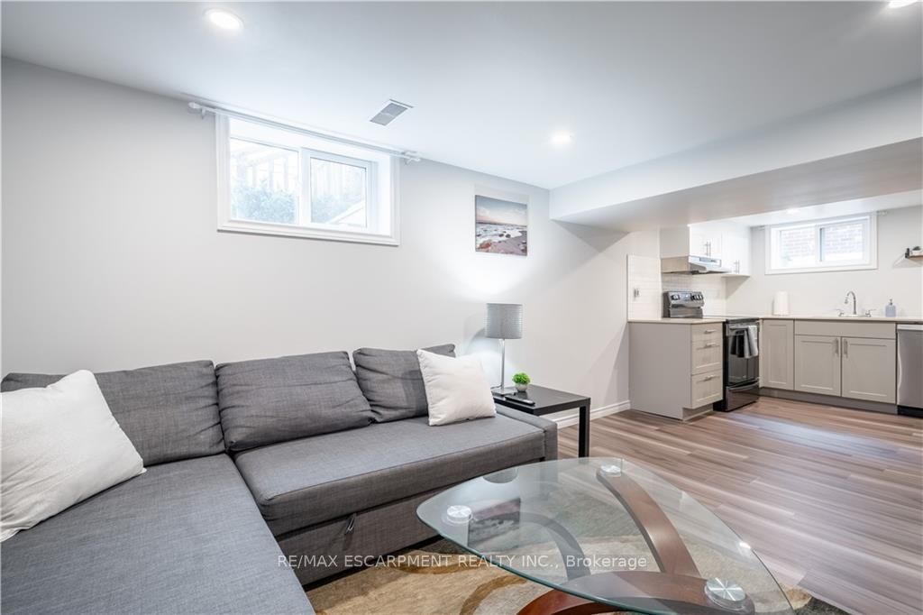 172 Rodgers Rd