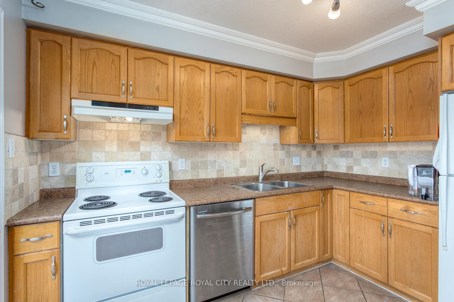 116 Chesterton Lane