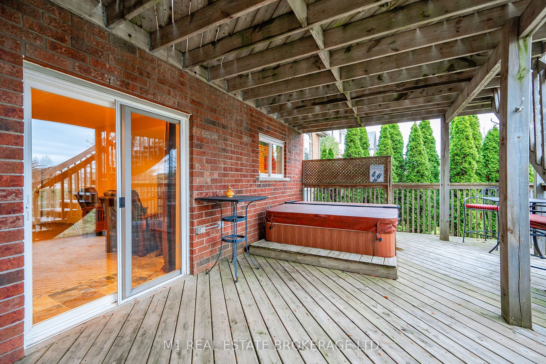 201 Farley Dr