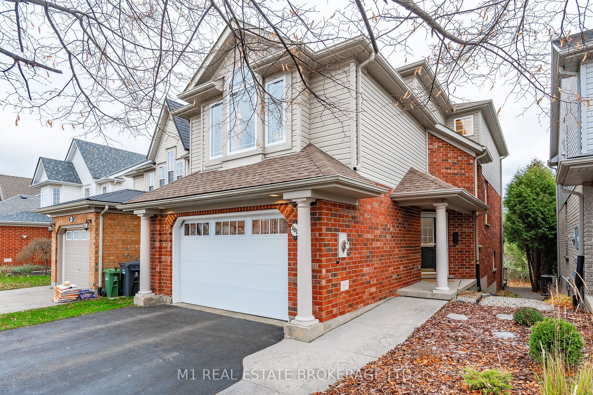 201 Farley Dr