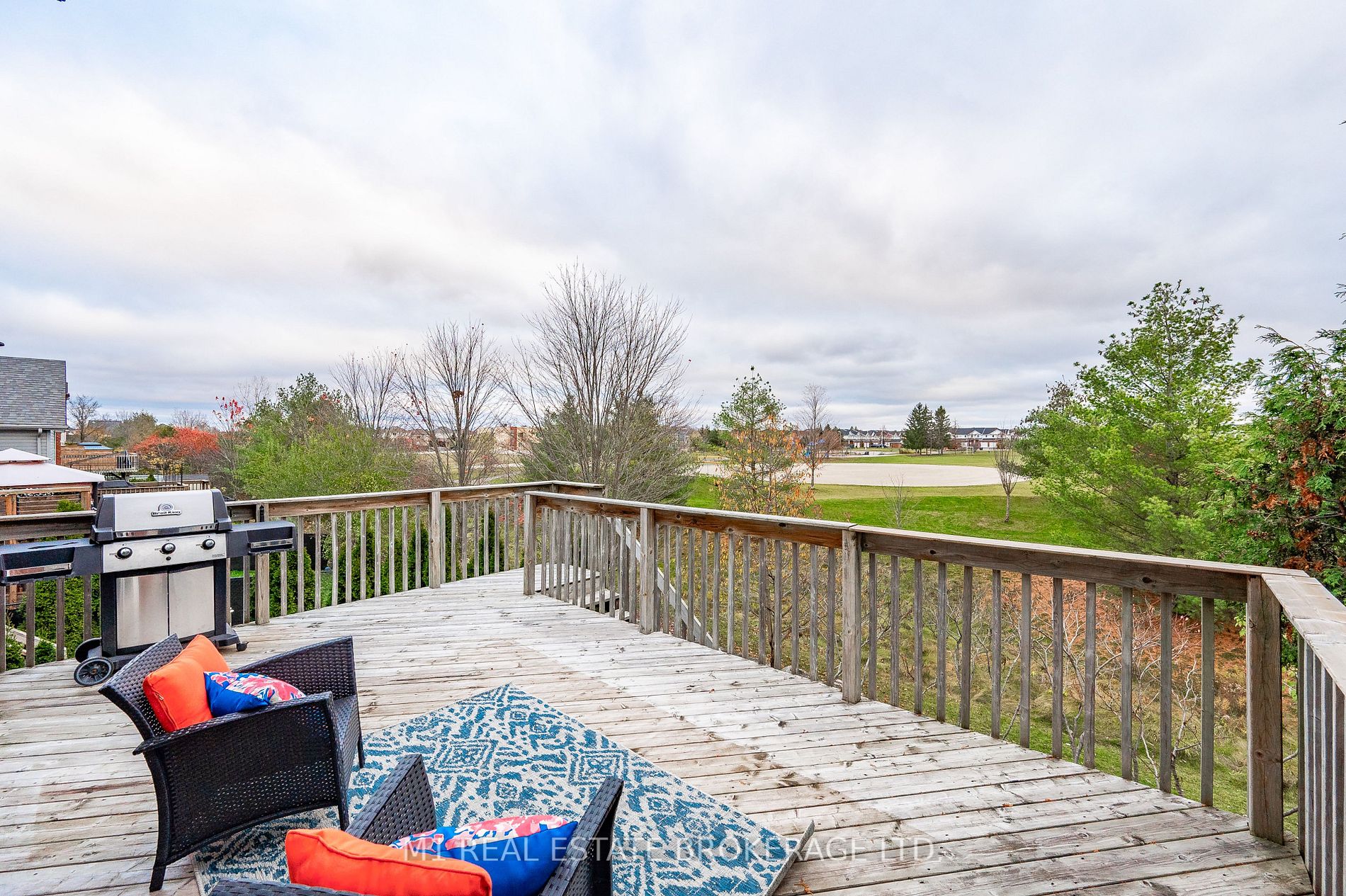 201 Farley Dr