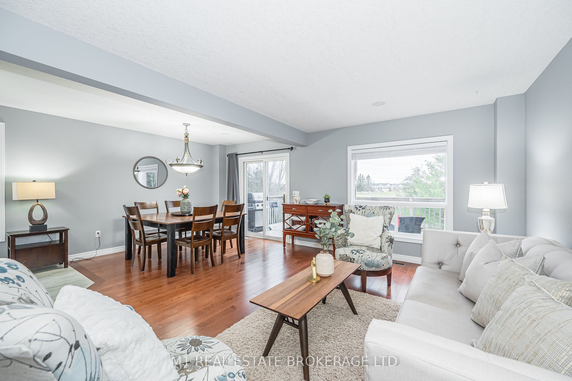 201 Farley Dr