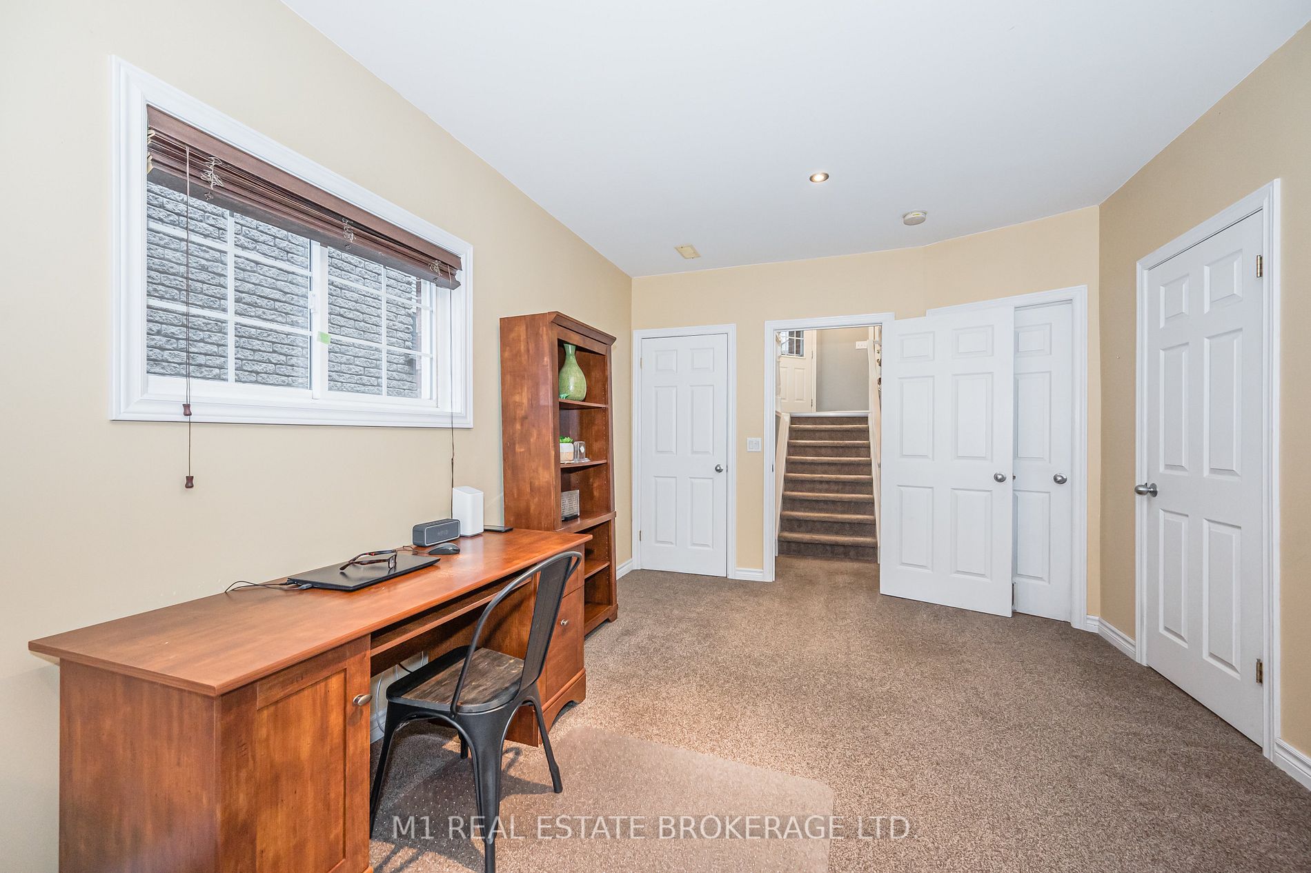 201 Farley Dr
