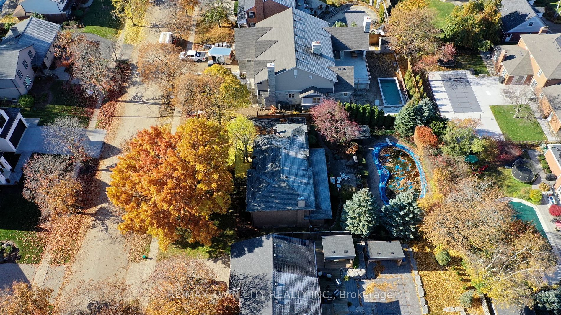 34 Huntley Cres
