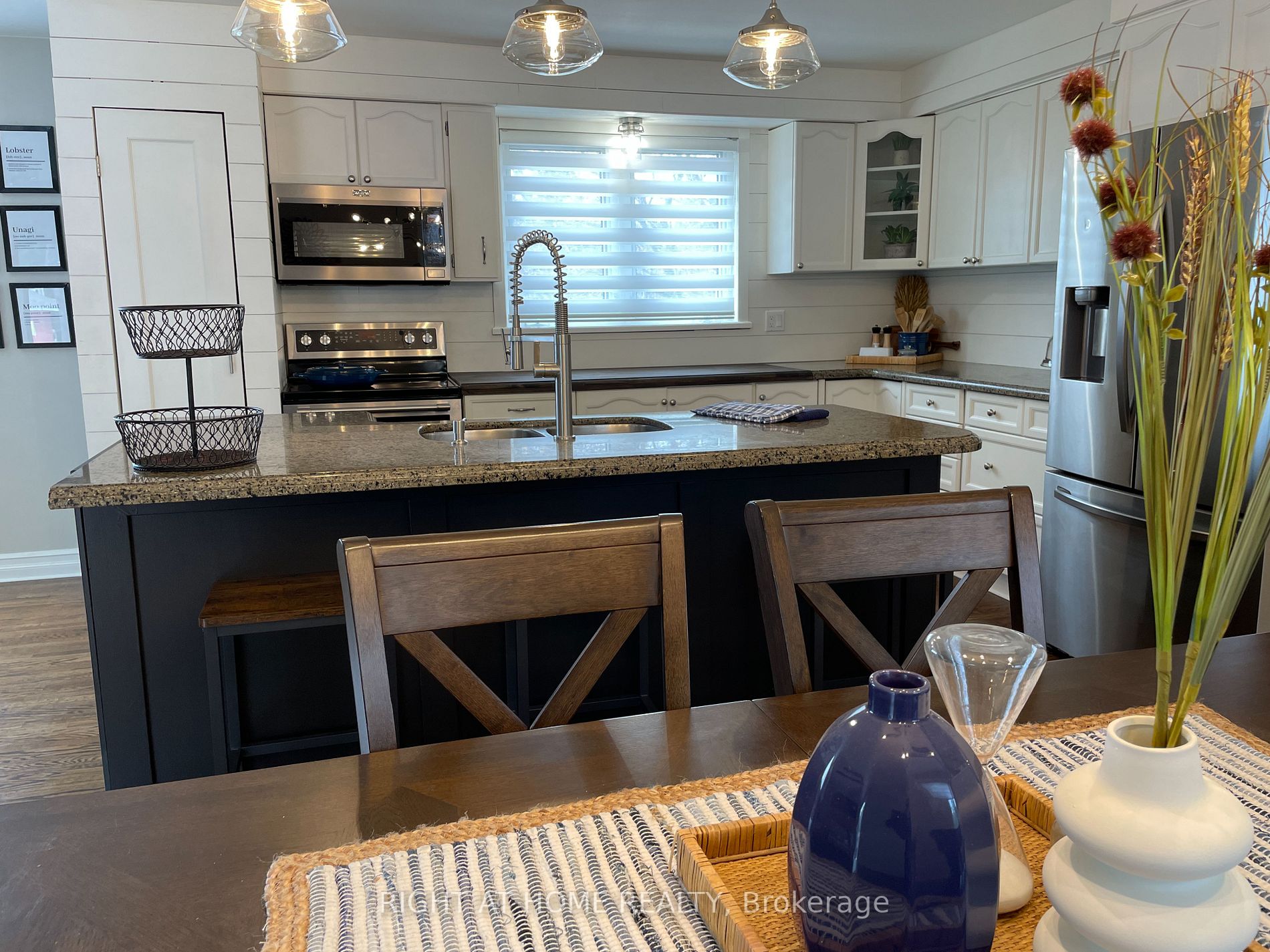 112 Coulter Dr