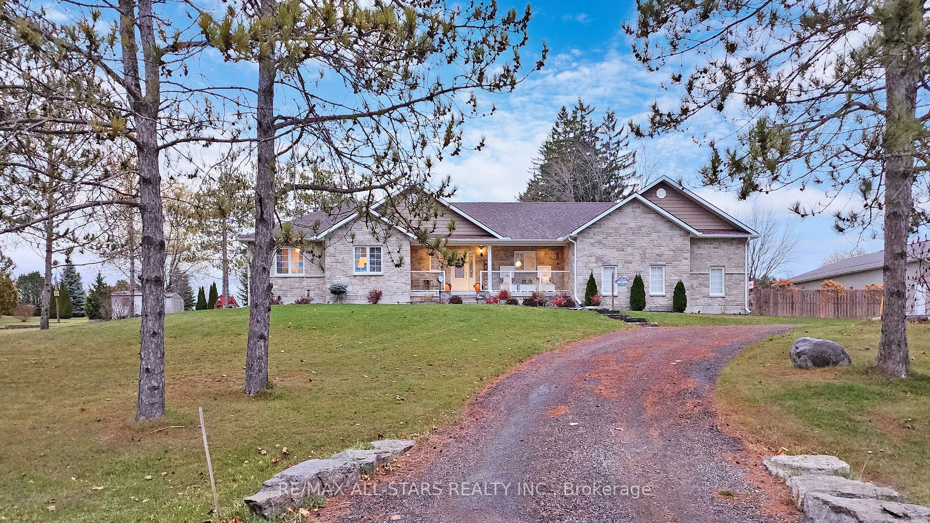 20 Hilltop Crt