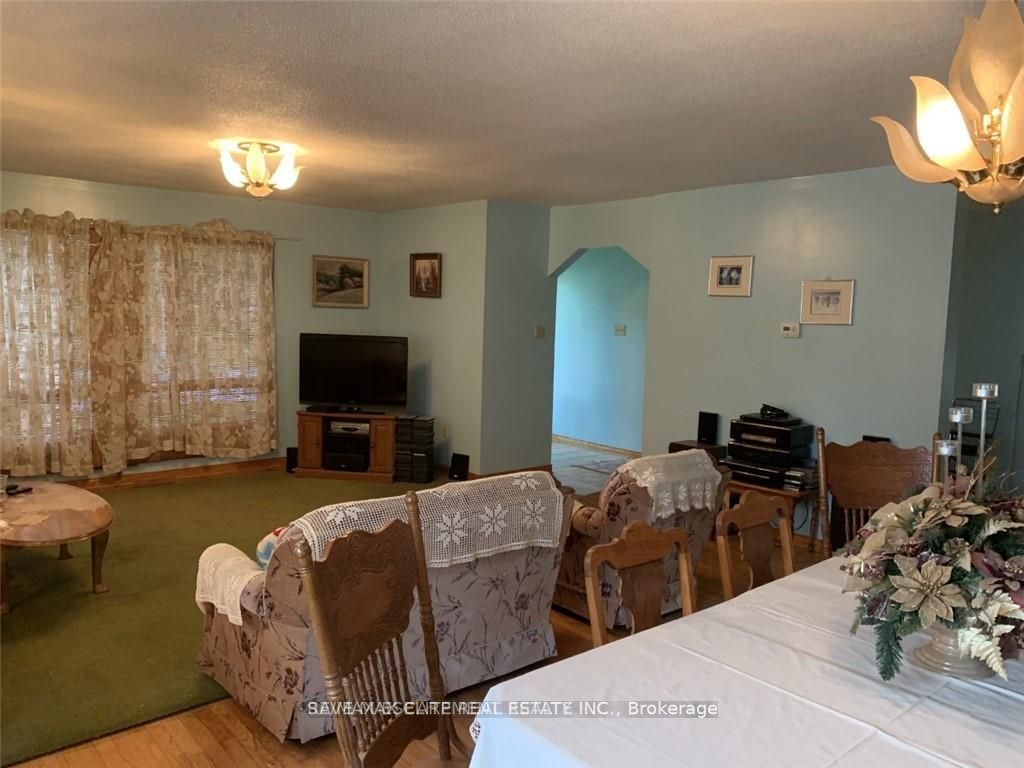 272 Glover Rd