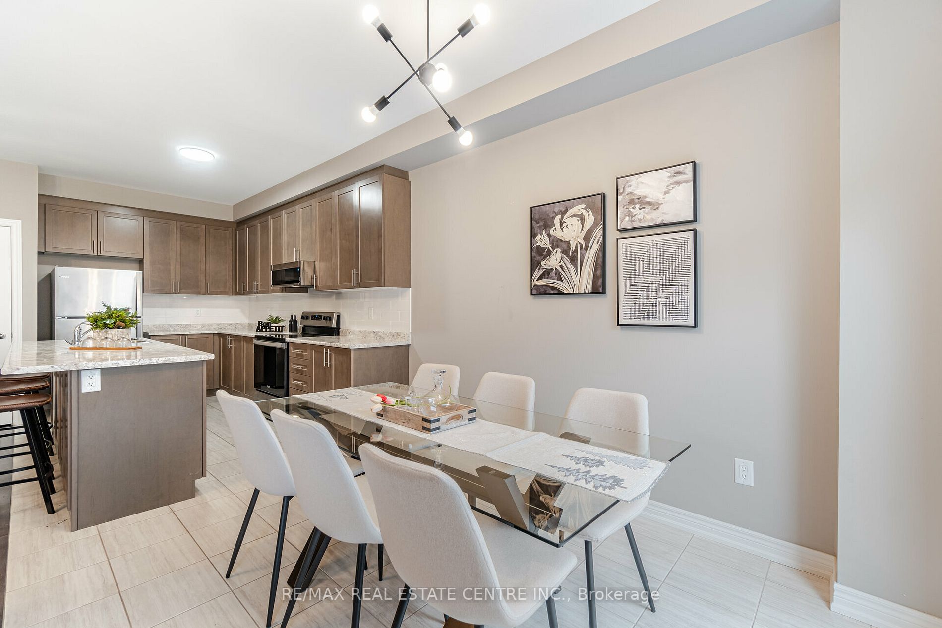 128 Mutrie Boulevard
