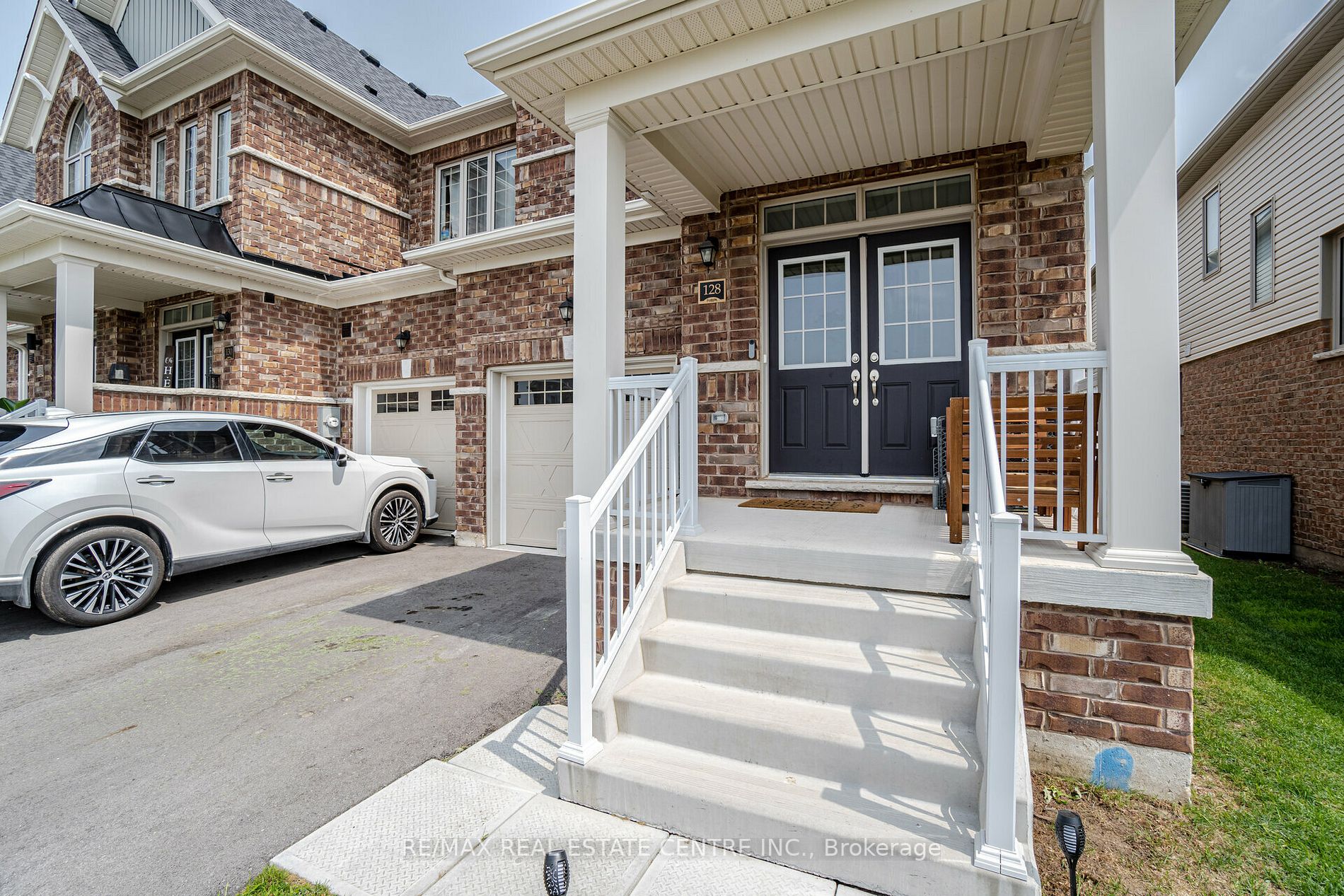 128 Mutrie Boulevard