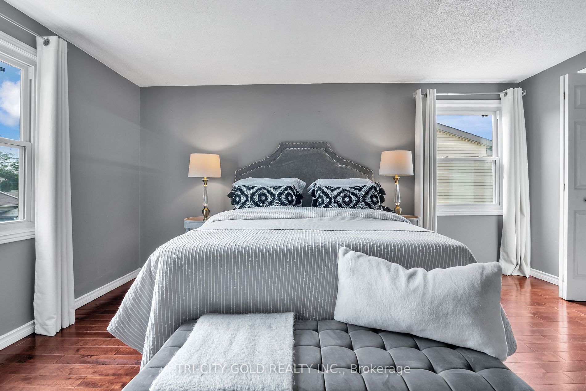 69 Dalton Cres
