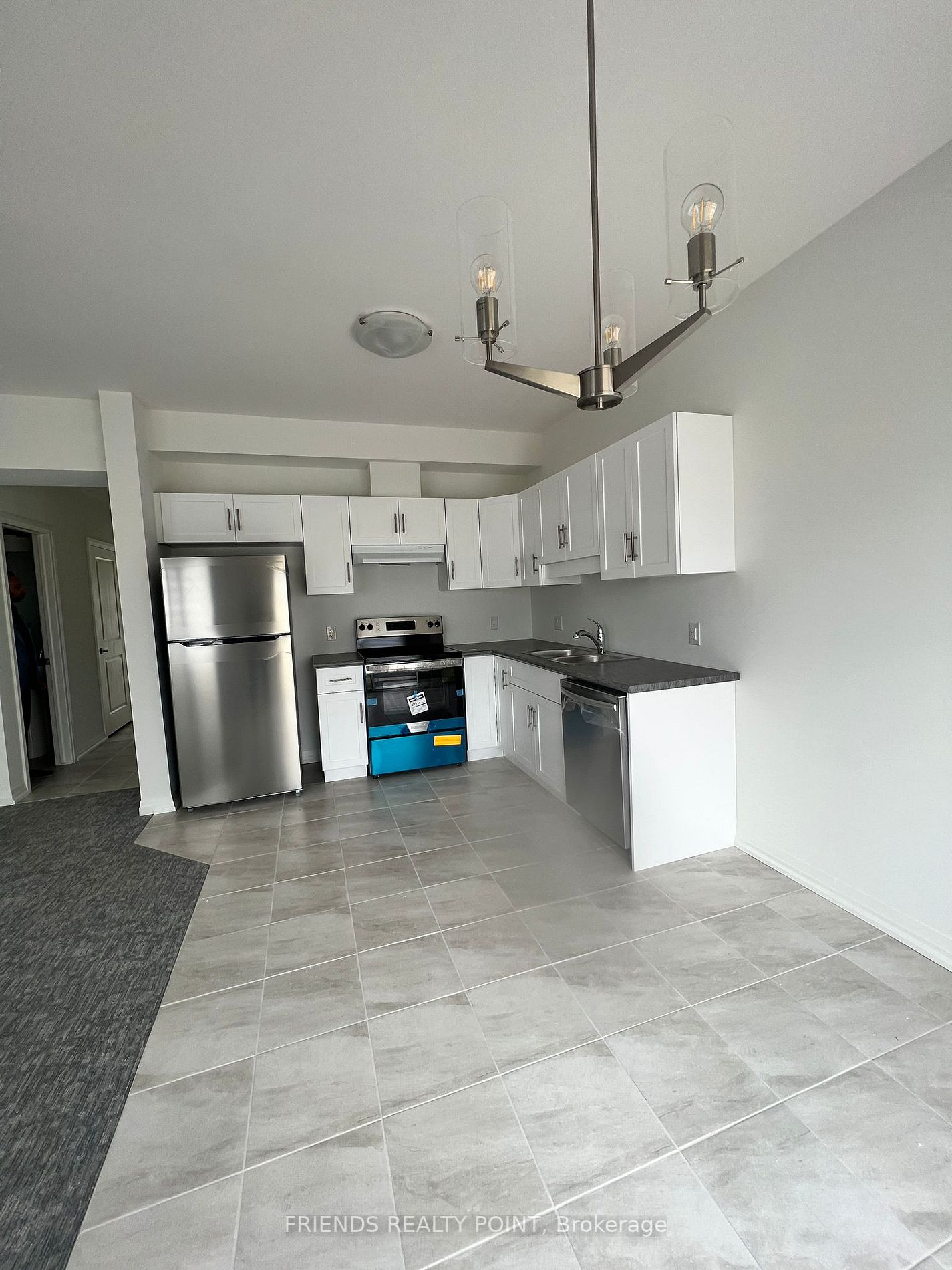 7360 Marvel Dr