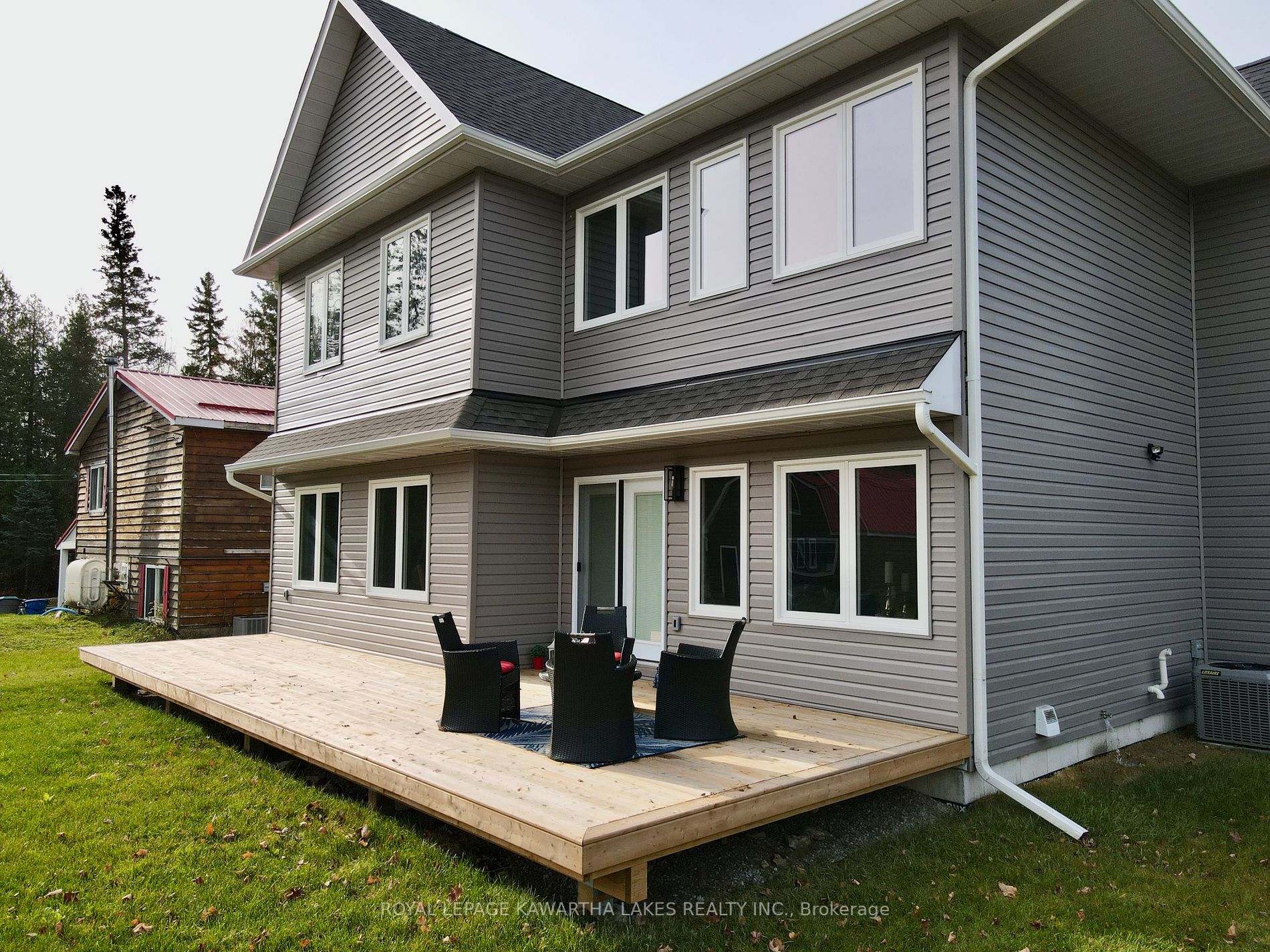 161 Sturgeon Glen Rd