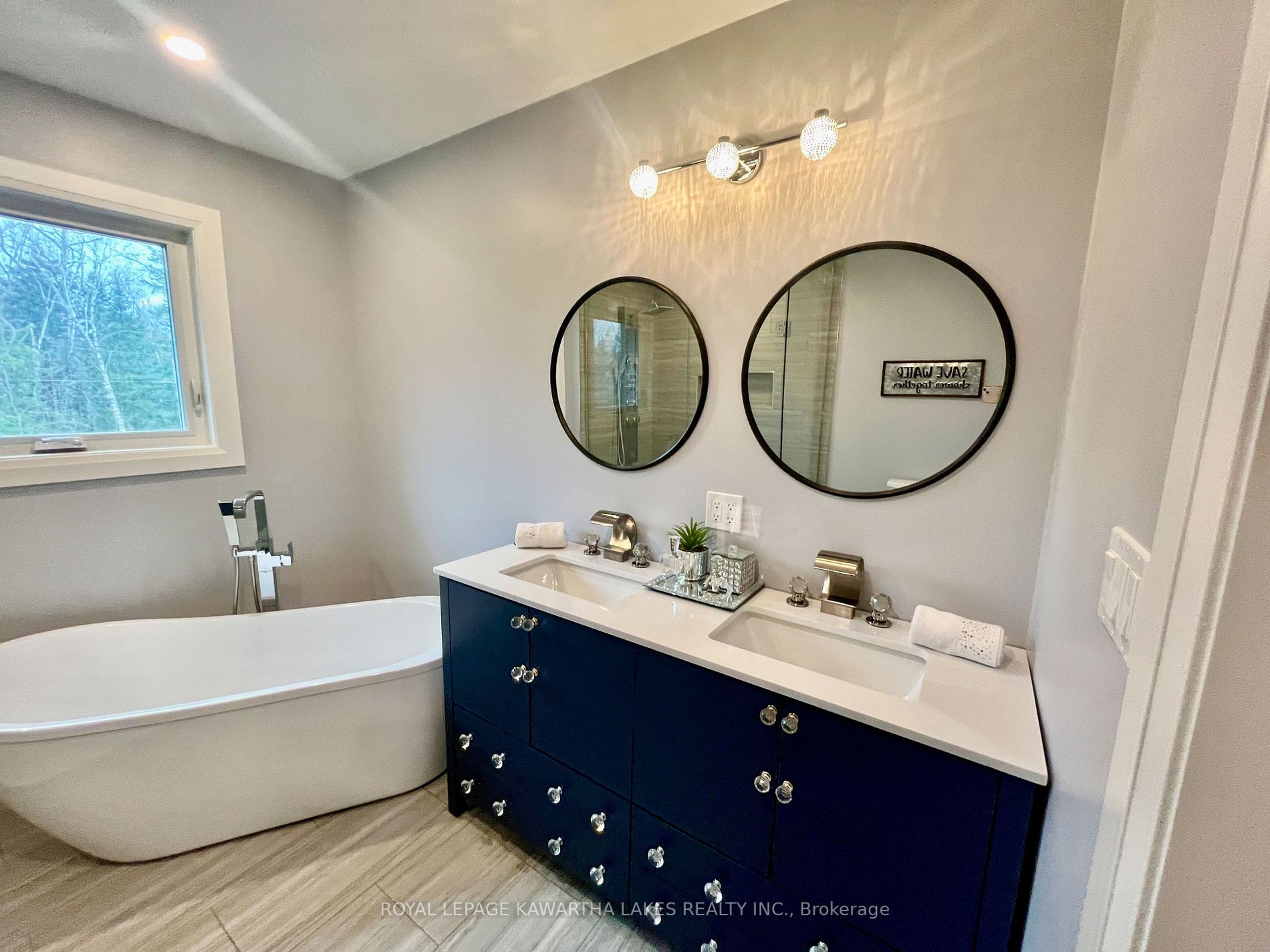 161 Sturgeon Glen Rd
