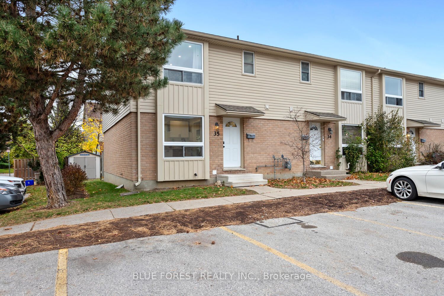 626 Wharncliffe Rd S, #35